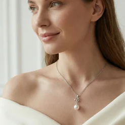 Akoya Pearl & Diamond Aria Pendant