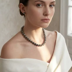 Dark Round Tahitian Pearl Necklace, 12.0-14.0mm - AAA Quality