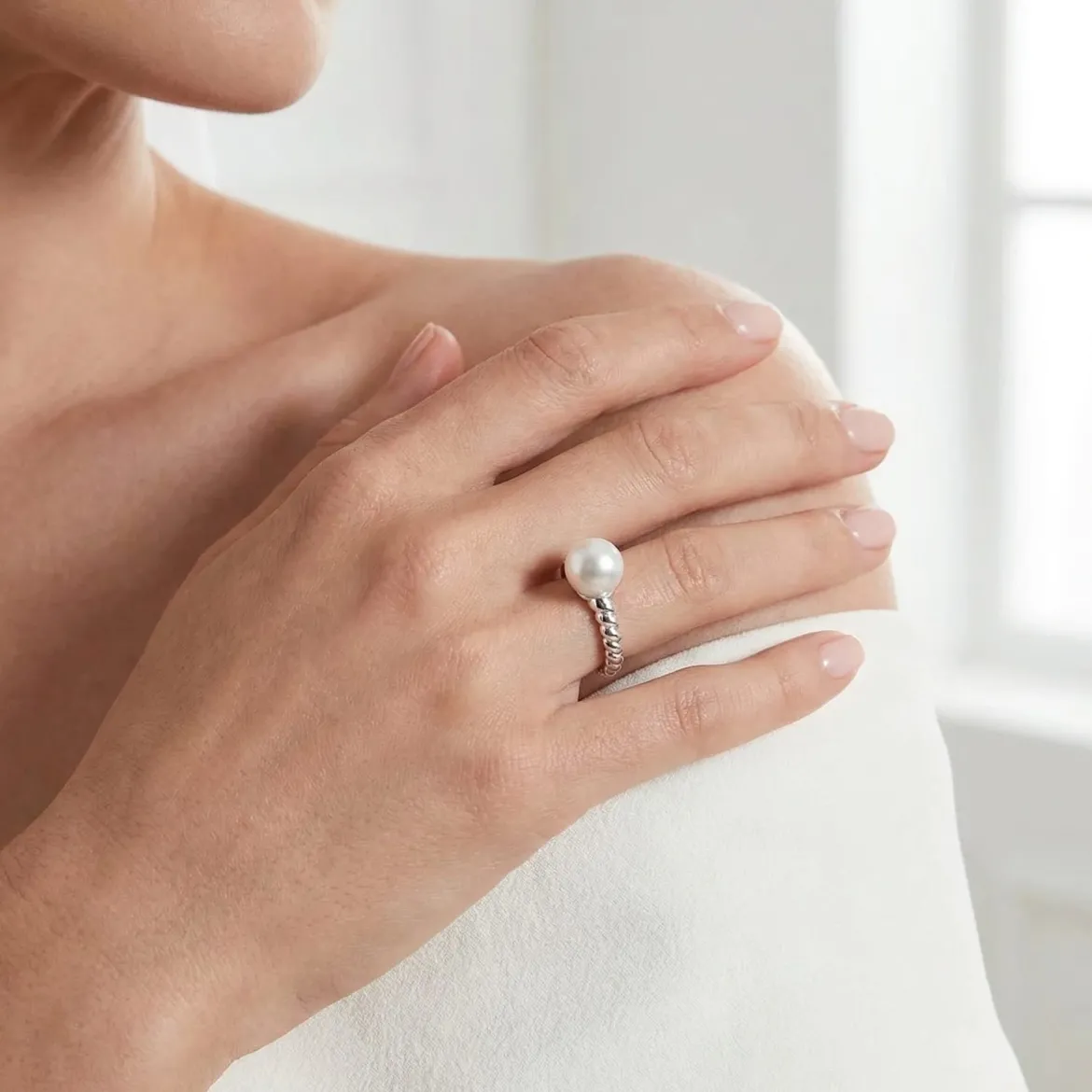 Japanese Akoya Pearl Terrie Ring