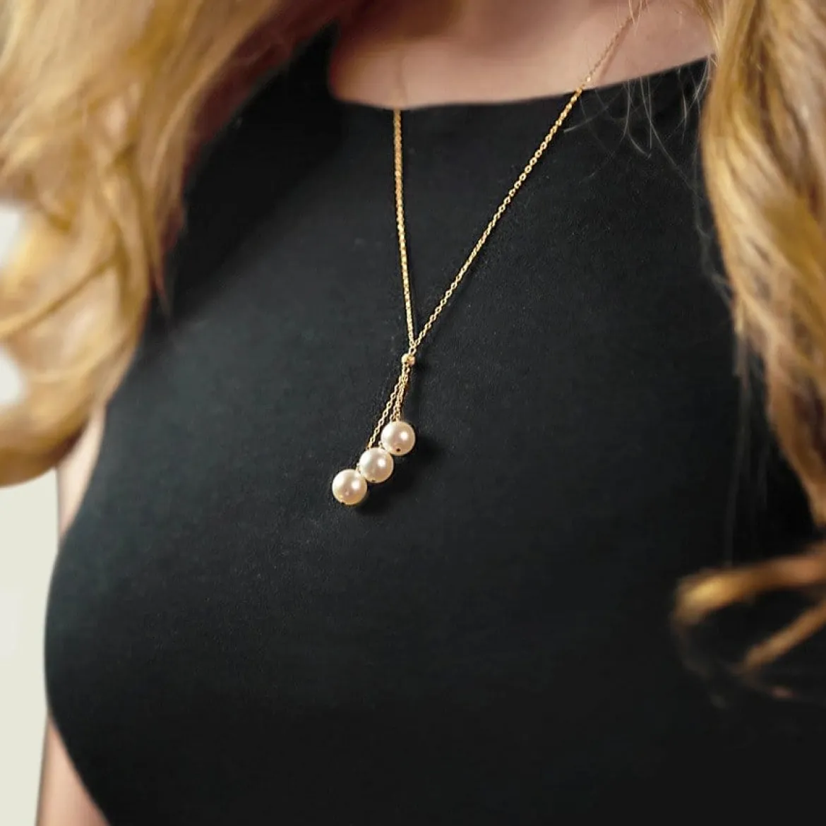 14K Gold Japanese Akoya Pearl Tin Cup Cluster Pendant