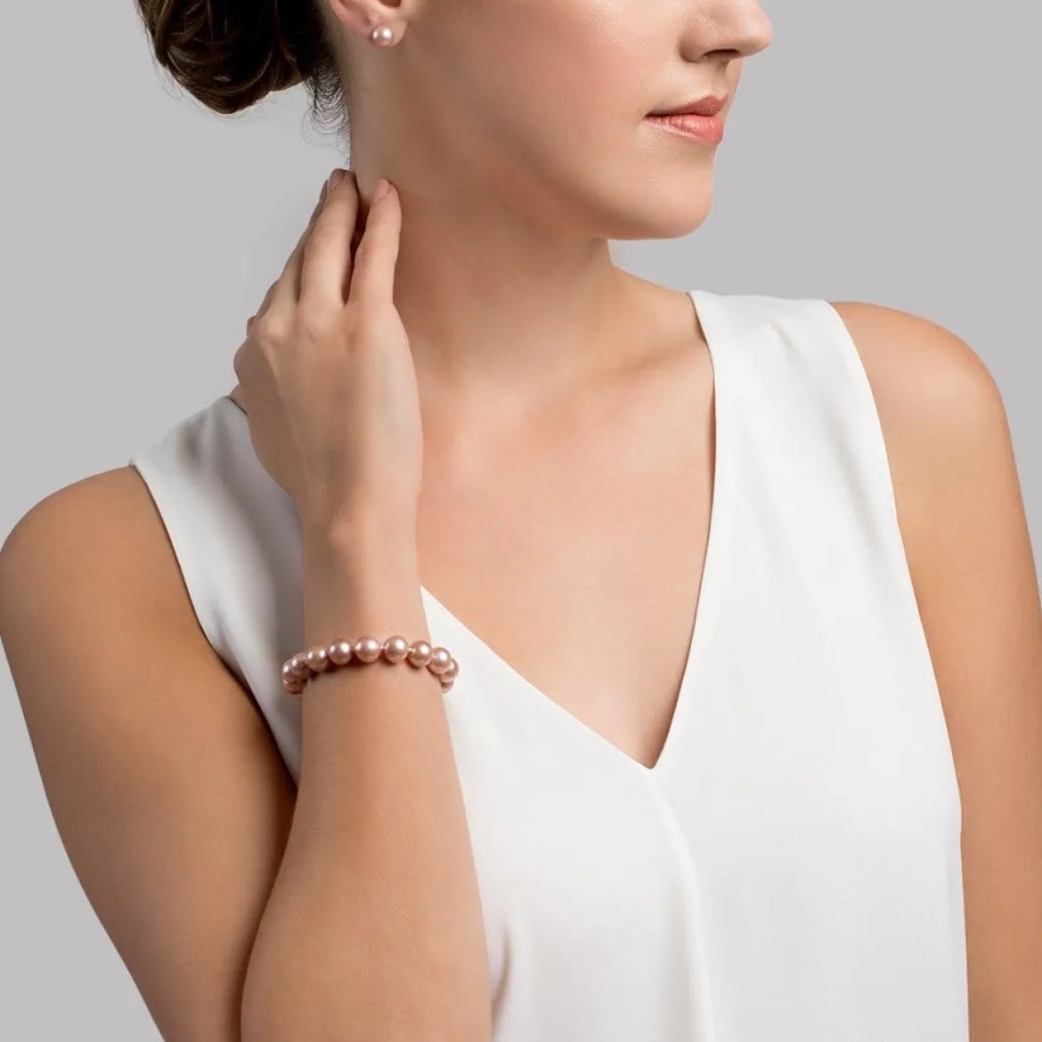 9.5-10.5mm Pink Freshwater Pearl Bracelet