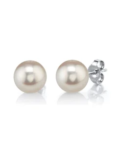 7mm White Freshwater Round Pearl Stud Earrings