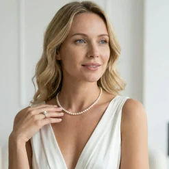 White Japanese Akoya Pearl Necklace, 5.5-6.0mm - AAA Quality