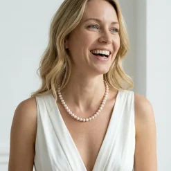 White Japanese Akoya Pearl Necklace, 9.0-9.5mm - AAA Quality
