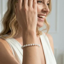 White Japanese Akoya Pearl Bracelet, 6.5-7.0mm